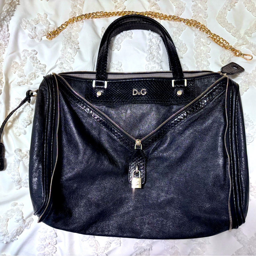 D&G Dolce & Gabbana Black Leather Milano Shoulder Bag with lock and keys (Rare!)